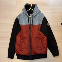 VOLCOM フード付きジャケット 赤/グレー/黒