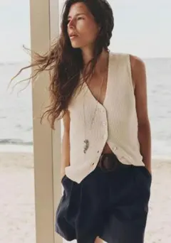 ZARA ザラ　リブ編みノースリーブニットベスト 　ジレ　エクリュ