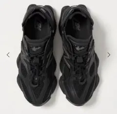 New Balance ブラック サンダル24.5