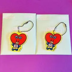 BT21 CAFE TATA アクリルキーチェーン 2個セット