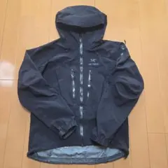 2026年最新】arc'teryx alphaの人気アイテム - メルカリ