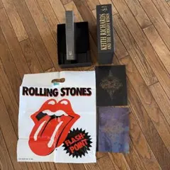 Item thumbnail for item dceb30bf-3bc8-4f43-952d-071da8f7fb49