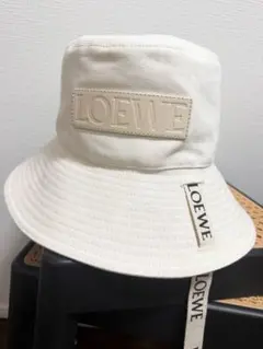 LOEWEロエベ フィッシャーマンハット57 白 - メルカリ
