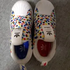 adidas スリッポン スニーカー