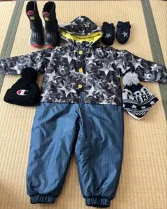 スキーウェアセット 95 スノーブーツ16センチ　雪用手袋帽子付き