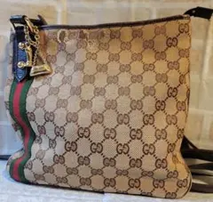 クリーニング済みGUCCI キャンバス ショルダーバッグのサムネイル