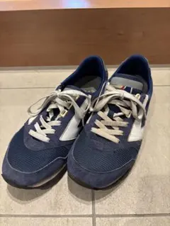 BROOKS スニーカー ネイビー ホワイトのサムネイル