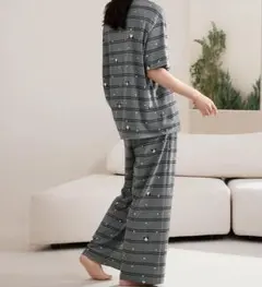 Item thumbnail for item 7b55338d-0294-49c1-b5dc-eb05bbd8c51a