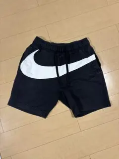 Nike ブラックホワイト ショートパンツ