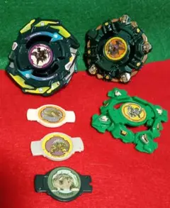 初期の爆転シュートベイブレード〜緑色のドラシエル２個〜レイヤー＆ビットチップ〜☆