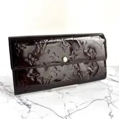 ルイヴィトン ヴェルニ サラ アマラント 長財布 モノグラム M93524