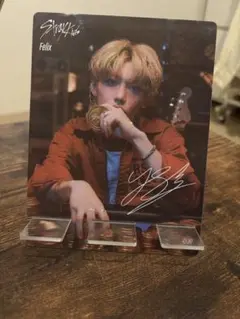 Stray Kids フィリックス アクリルスマホスタンド