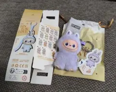 【E】POPMART LABUBU ラブブ イニシャル　正規品