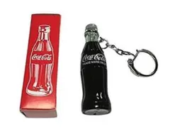 コカ・コーラ（Coca-Cola）キーチェーンつき ミニボトルキーホルダーのサムネイル