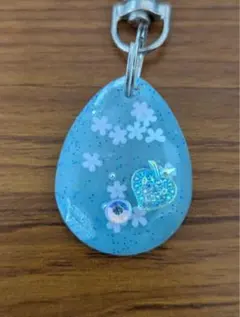 青色レジンストラップ