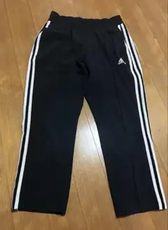 adidas パンツ