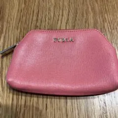FURLA ピンク ポーチ ジッパー付き