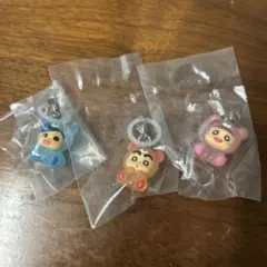 クレヨンしんちゃん・めじるしアクセサリー・みんなでくまパジャマ・3個セット