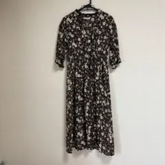 continuier de NICE CLAUP フラワープリント ワンピース