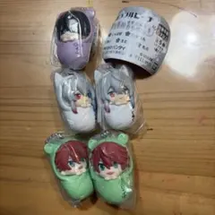 カラフルピーチ　おくるみますことチャーム1
