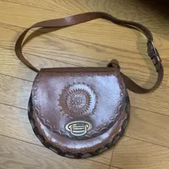 ヴィンテージ　革製ショルダーバッグ
