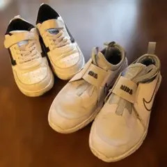 m*e様 VANS とナイキのスニーカー（22サイズ）２足組