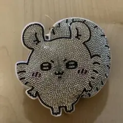 星*-様 【新品未使用】ちいかわ　ラインストーンキーホルダー2 モモンガ　タグ付