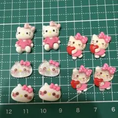 ★ハローキティ★ネイルパーツ10個セット★デコパーツにも★大きめ★17★