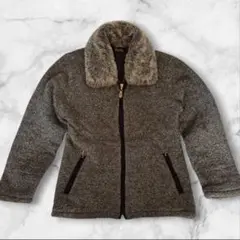 ​【美品】More Plata ファー襟付き ジップアップジャケット グレー M