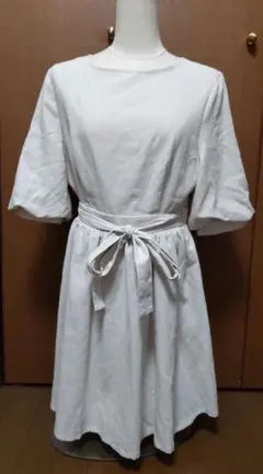 アプレジュール ワンピース サイズMのサムネイル