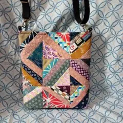 和柄のパッチワークショルダーバック