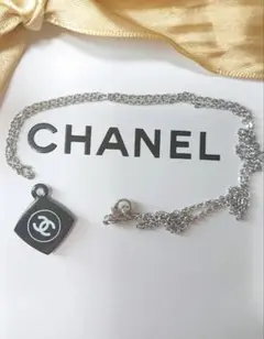 BOY CHANEL スクエア型 バッグチャーム ネックレス unisex - メルカリ
