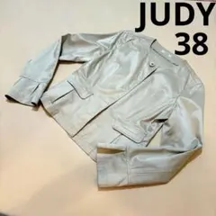 JUDY ベージュ ノーカラージャケット フレア袖　38号