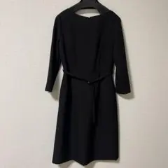 【ROPEPICNIC】黒の長袖ひざ丈ワンピース ベルト付き