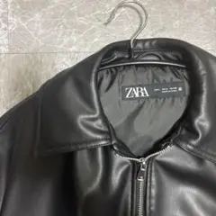 《超絶美品》ZARA ブラック ジップアップジャケット 着丈69センチ
