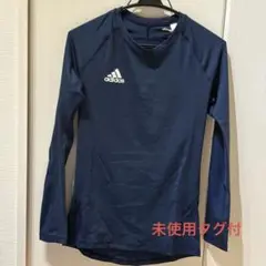 adidas ロング丈Tシャツ