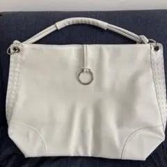 ホワイト レザー調 ハンドバッグ