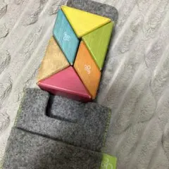 tegu 知育玩具 三角形ブロック セット　マグネット