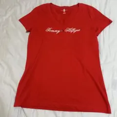美品⭐︎Tommy Hilfiger Vネック Tシャツ レッドMサイズのサムネイル