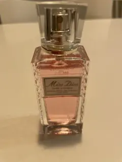 Miss Dior ローズ&ローズ　ヘアミスト
