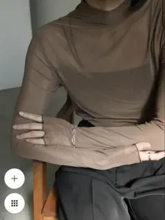 select MOCA シースルースキントップス　グレイッシュベージュ　美品