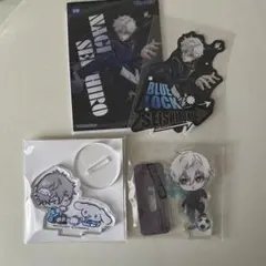 サンリオ　ブルーロック　凪誠志郎