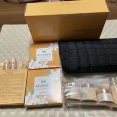 メナード イルネージュ トラベルセットとサンプルセット