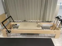 10/31まで ※渋谷区直接引渡しのみ モーションケア ピラティスリフォーマー