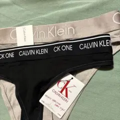 Calvin Klein 2枚セット