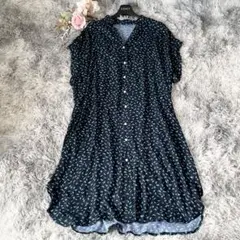 美品♡Boutique nicole 38 パール調ボタン　フレンチスリーブ 紺のサムネイル