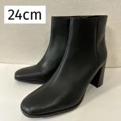 Item thumbnail for item 5c3888e7-ae22-477d-8ddd-c6e2c04922bc