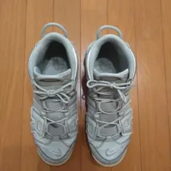 Nike Air More Uptempo グレー スニーカー