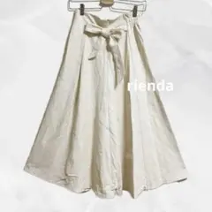 b880 リエンダ　フェイクレザーAラインリボンフレアスカート　大人フェミニン