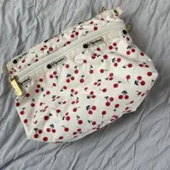 LeSportsac ショルダーバッグ キルティング チェリー柄 - メルカリ